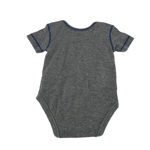 Team Athletics Gray My 1st Baseball Season Short Sleeve Onesie Size 3/6 Months - Picture 3 of 5